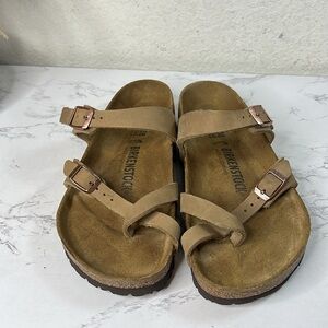 BIRKENSTOCK MAYARI  LEATHER SANDALS SIZE 7